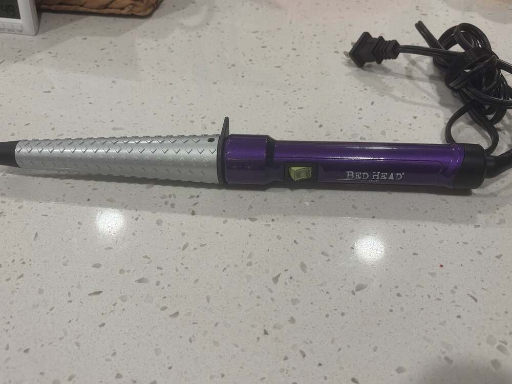 Bed Head Curlipops Tourmaline Ceramic Tapered Curling Wand Purple